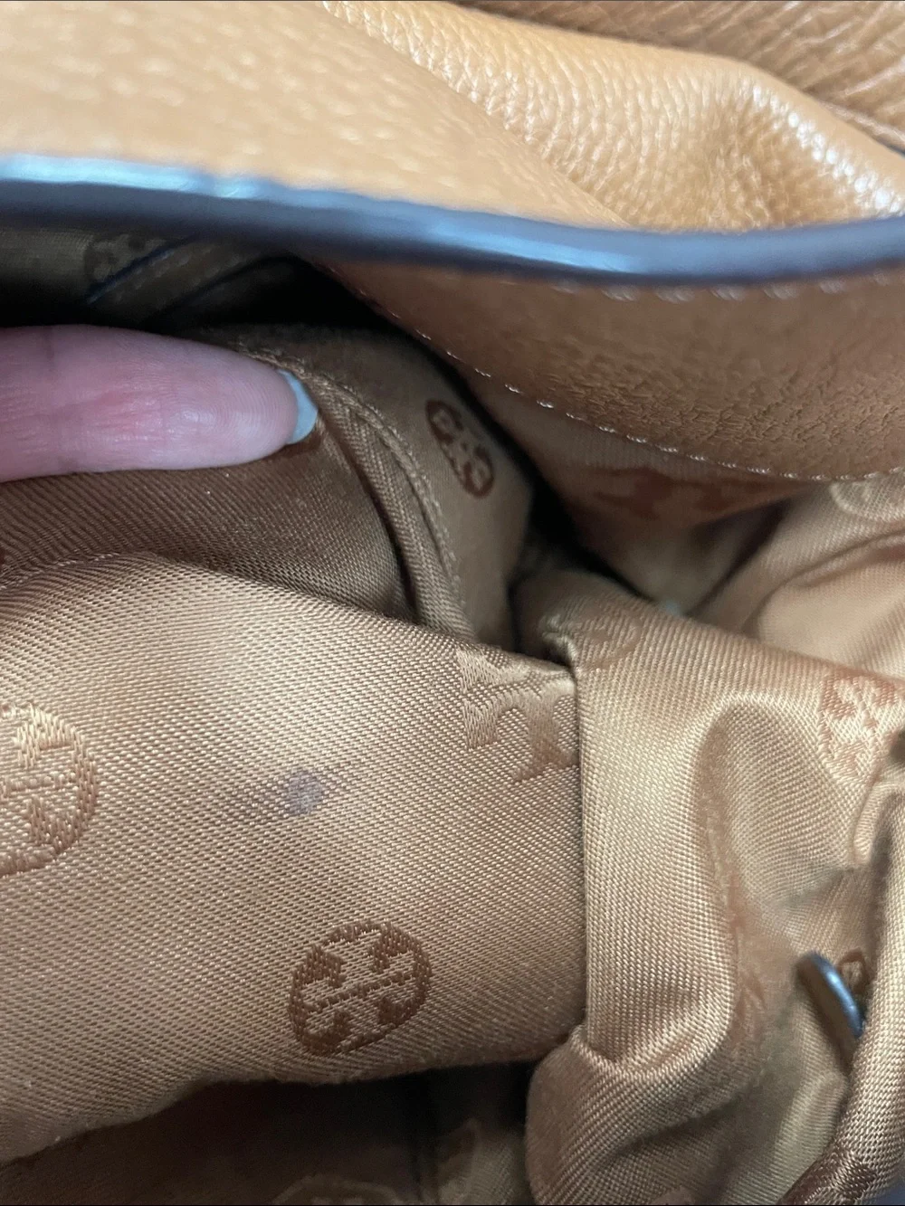 Tory Burch ‘Thea’ Hobo